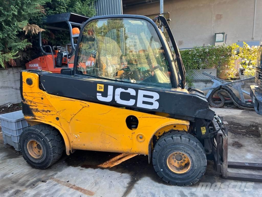 JCB TLT 35 D Teleskopski viličarji