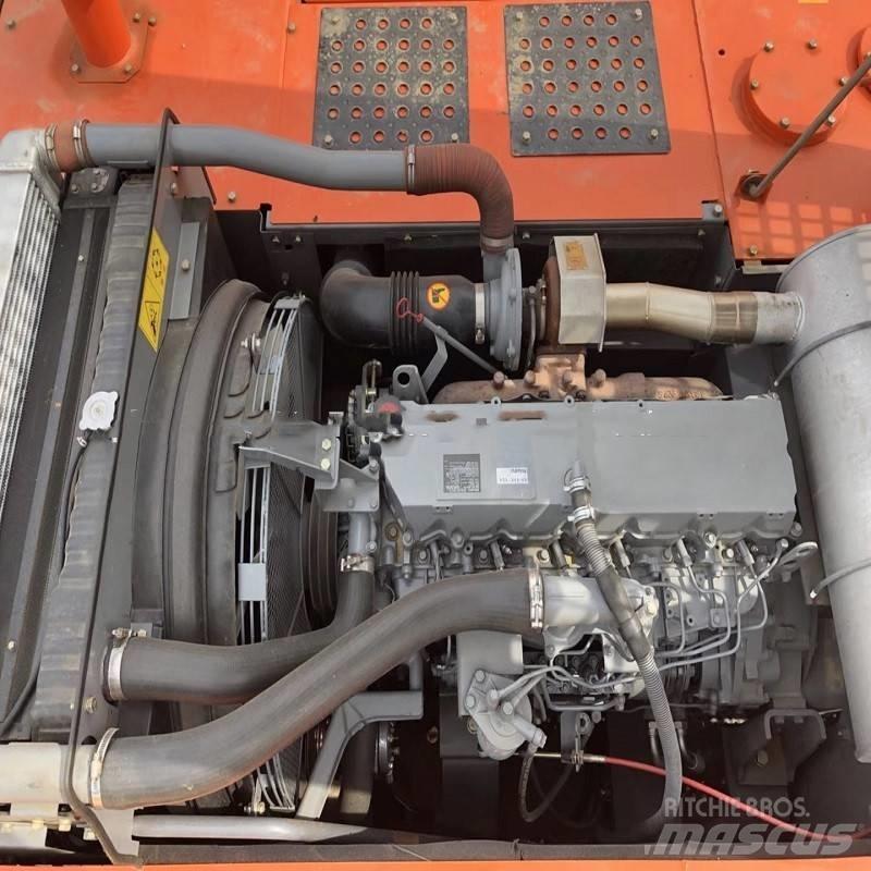 Hitachi zx350 Bagri goseničarji