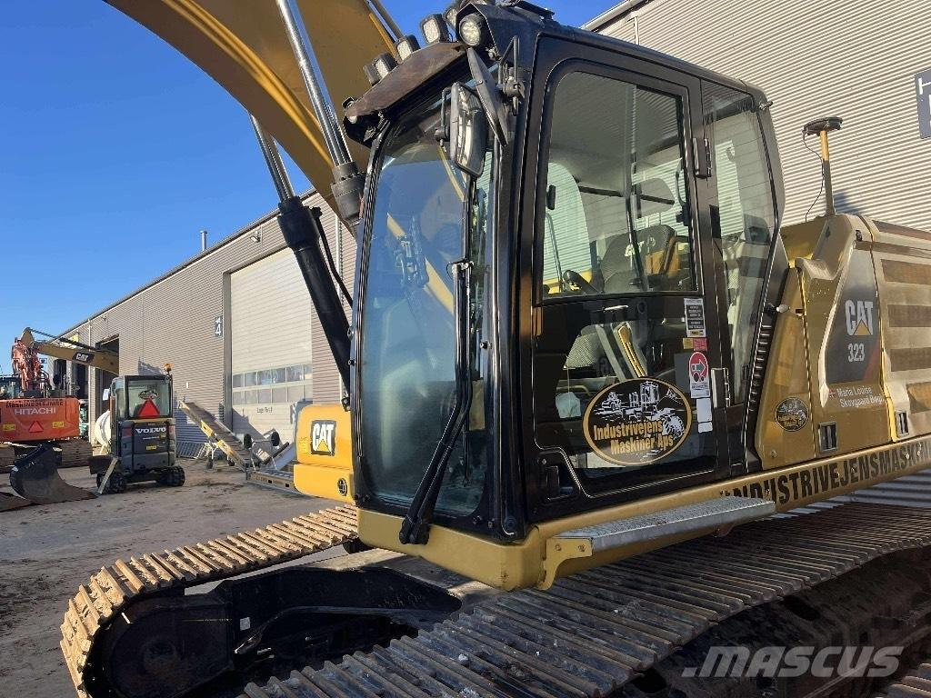 CAT 323 Nextgen Bagri goseničarji