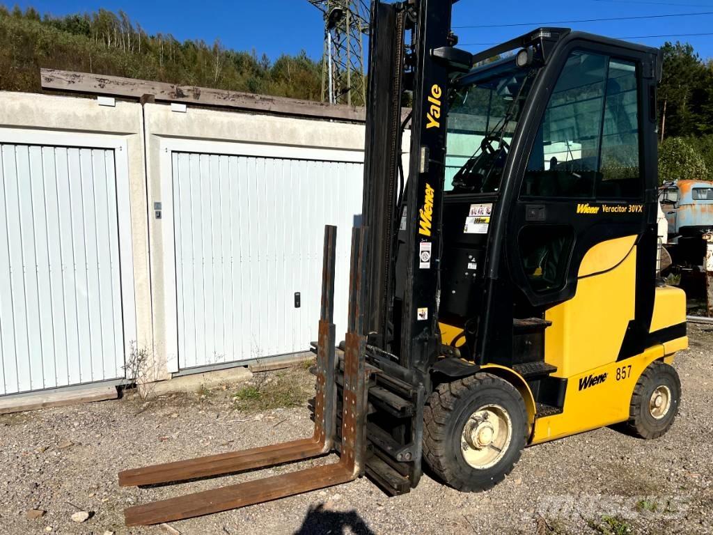 Yale GLP 030 VX Plinski viličarji