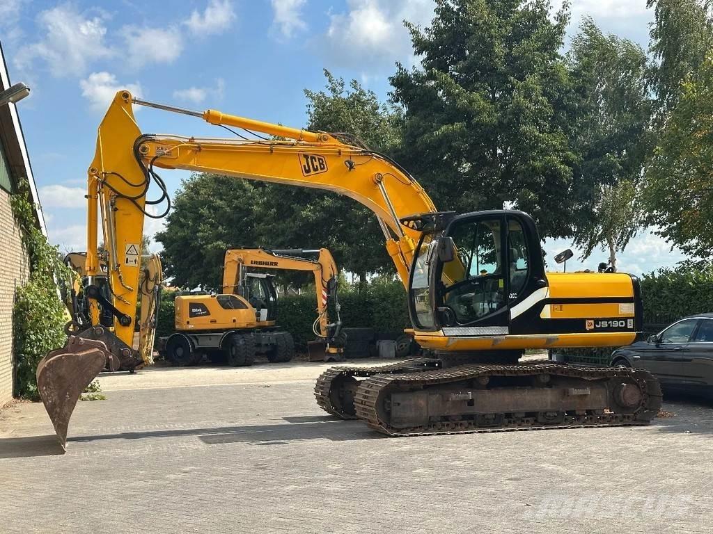 JCB JS190 LC Bagri goseničarji