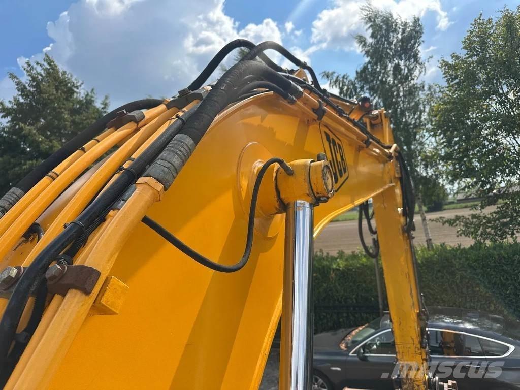 JCB JS190 LC Bagri goseničarji