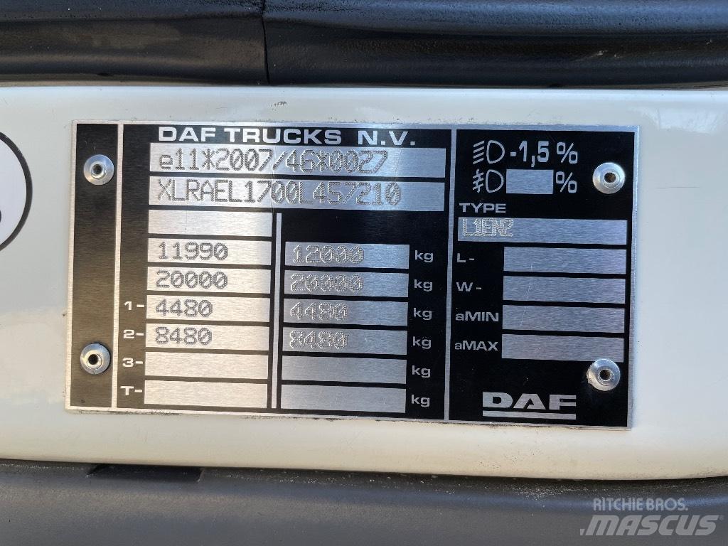 DAF LF220 Tovornjaki zabojniki