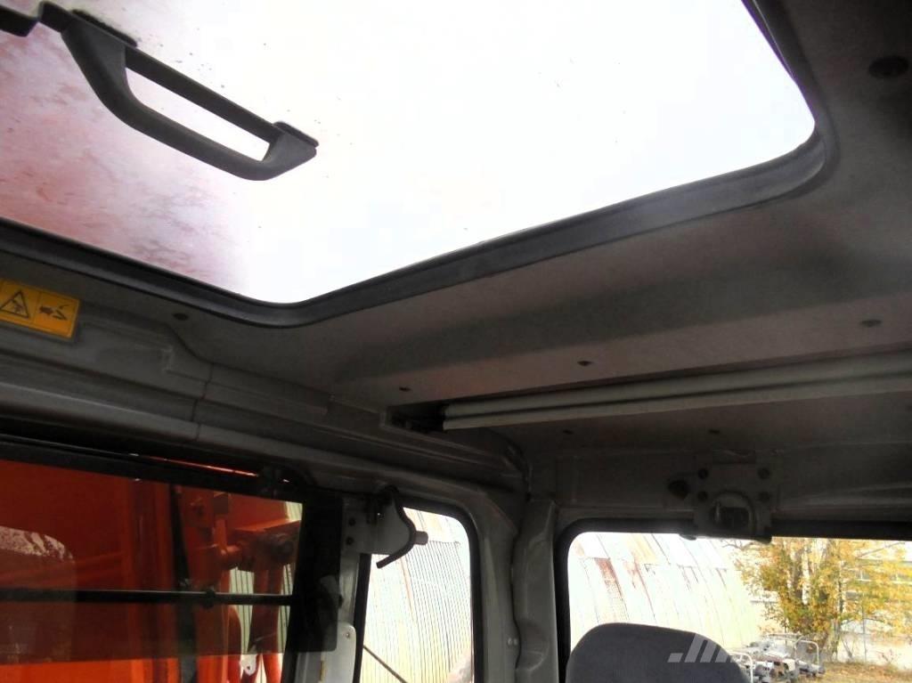 Hitachi ZX 130 Bagri goseničarji