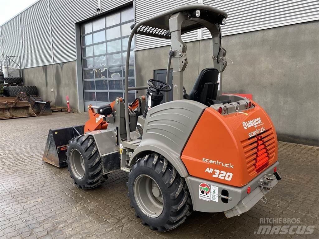 Weycor AR320 Agrar Večnamenski nakladalci