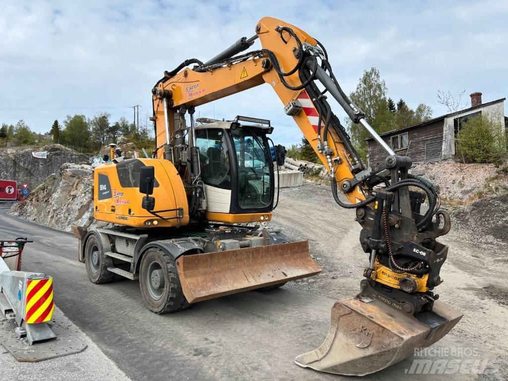 Liebherr A 914 Bagri na kolesih
