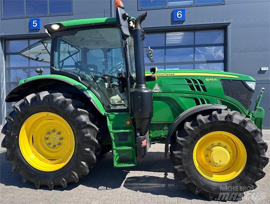 John Deere 6145R Traktorji