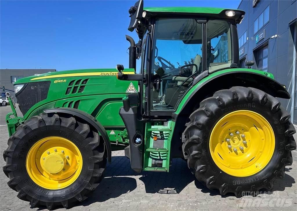 John Deere 6145R Traktorji