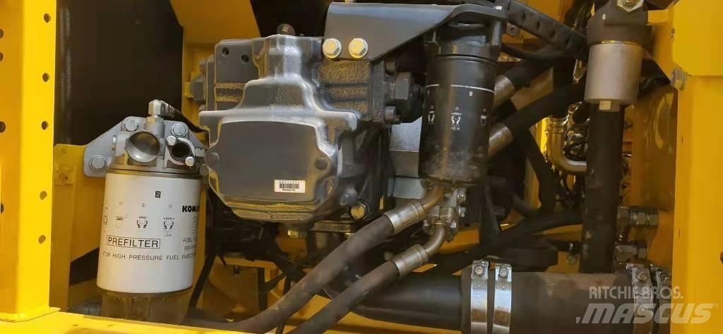 Komatsu pc200-8 Bagri goseničarji