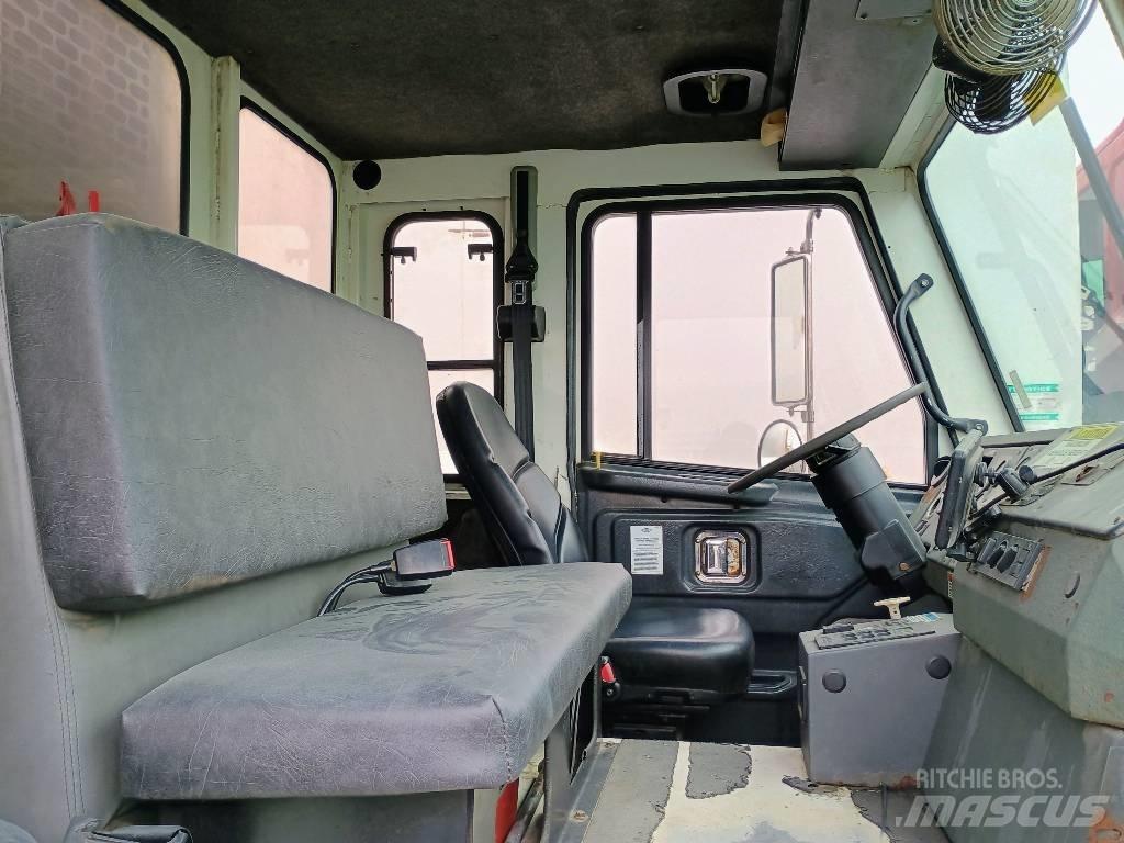  Crane Carrier LE Komunalni tovornjaki