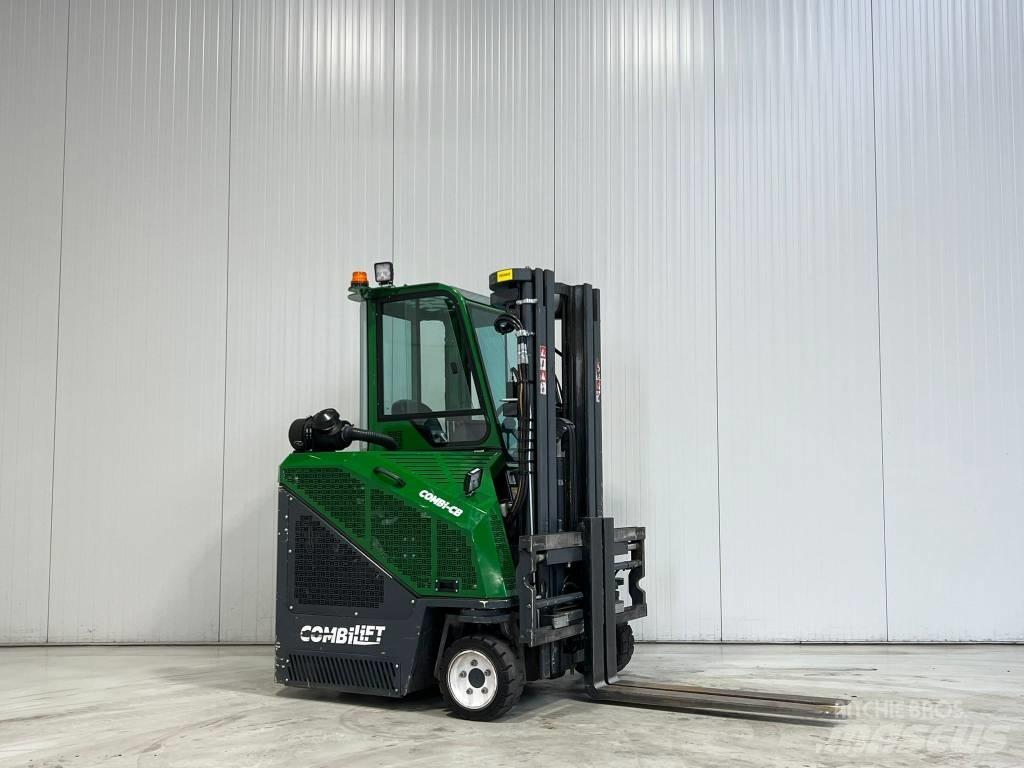 Combilift CB2500 lpg 4-Smerni viličarji