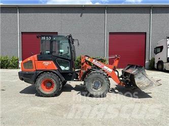 Kubota R065W Kolesni nakladalci