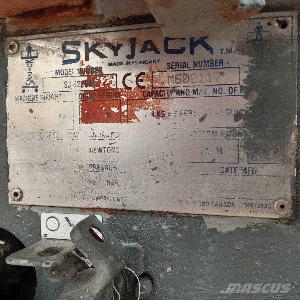 SkyJack SJ 3220 Škarjaste dvižne ploščadi