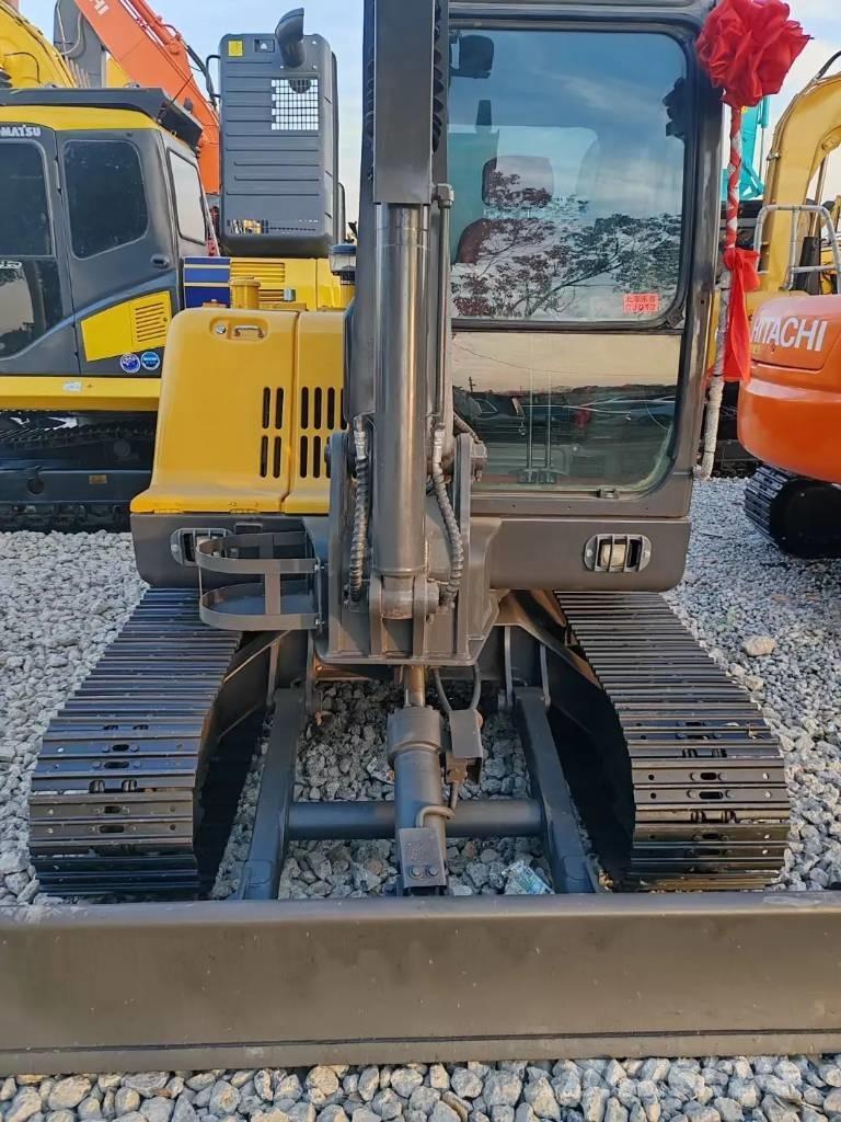 Volvo ec60 Bagri goseničarji