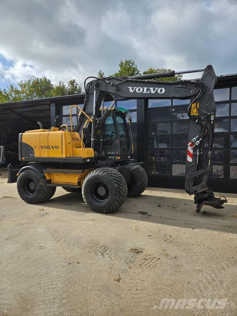 Volvo EW 140 C Bagri na kolesih