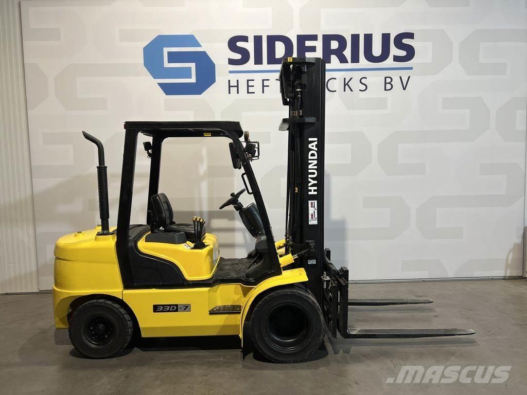 Hyundai 33D-7 Dizelski viličarji