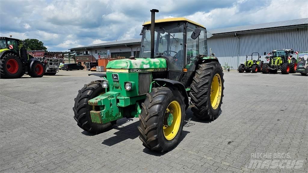 John Deere 2040A Traktorji