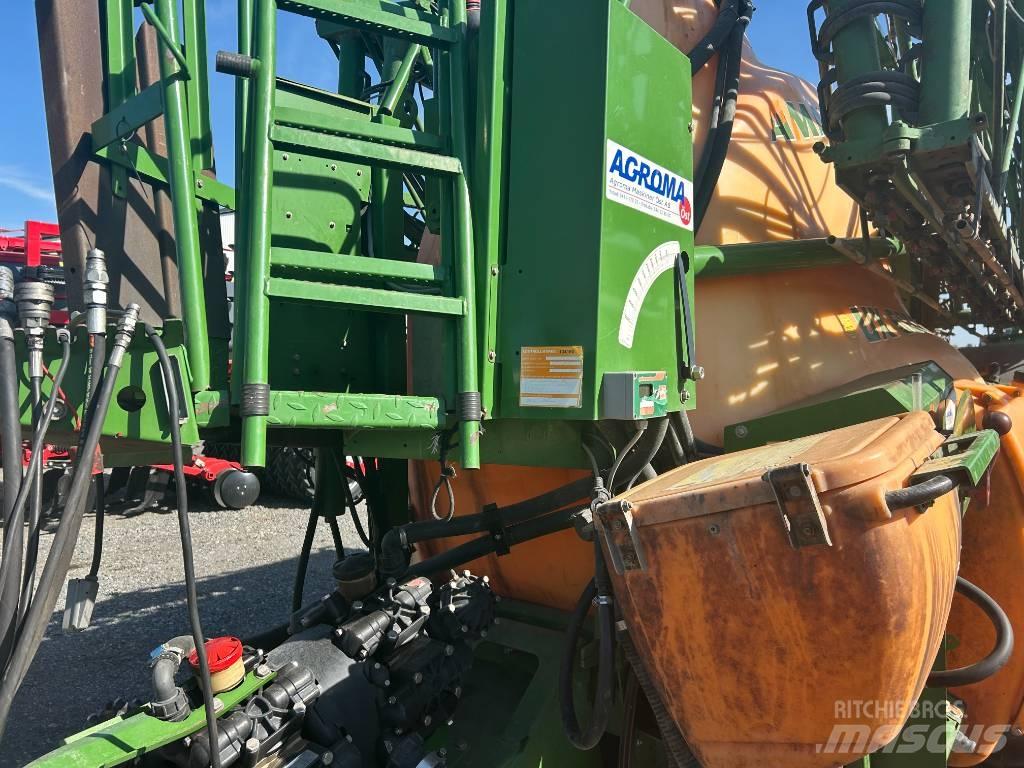 Amazone UX 5200 Vlečne škropilnice