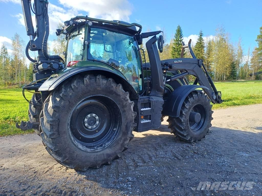 Valtra T 195 V Traktorji