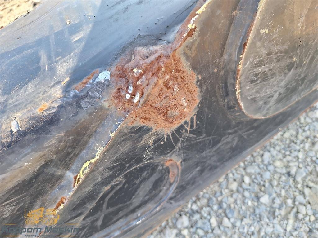 Loglift 210 Dvigala za gozdne kombajne