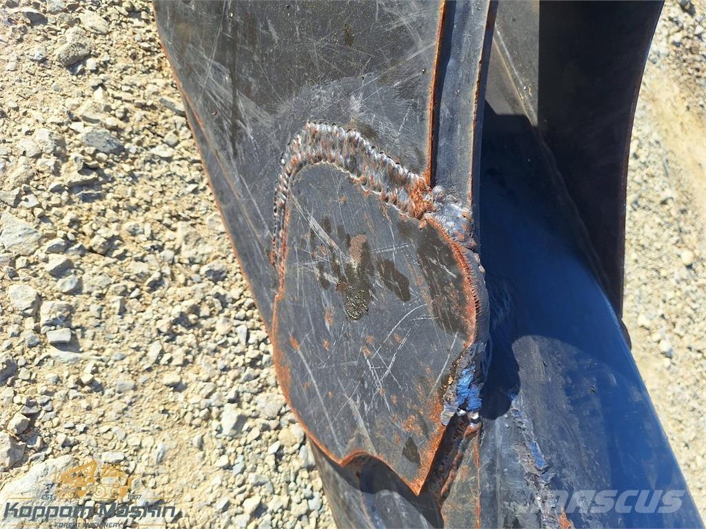 Loglift 210 Dvigala za gozdne kombajne