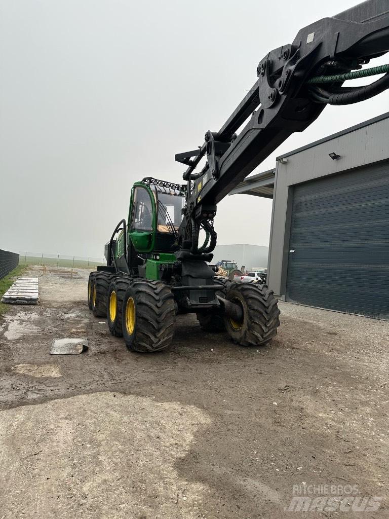 John Deere 1270 G Harvesterji