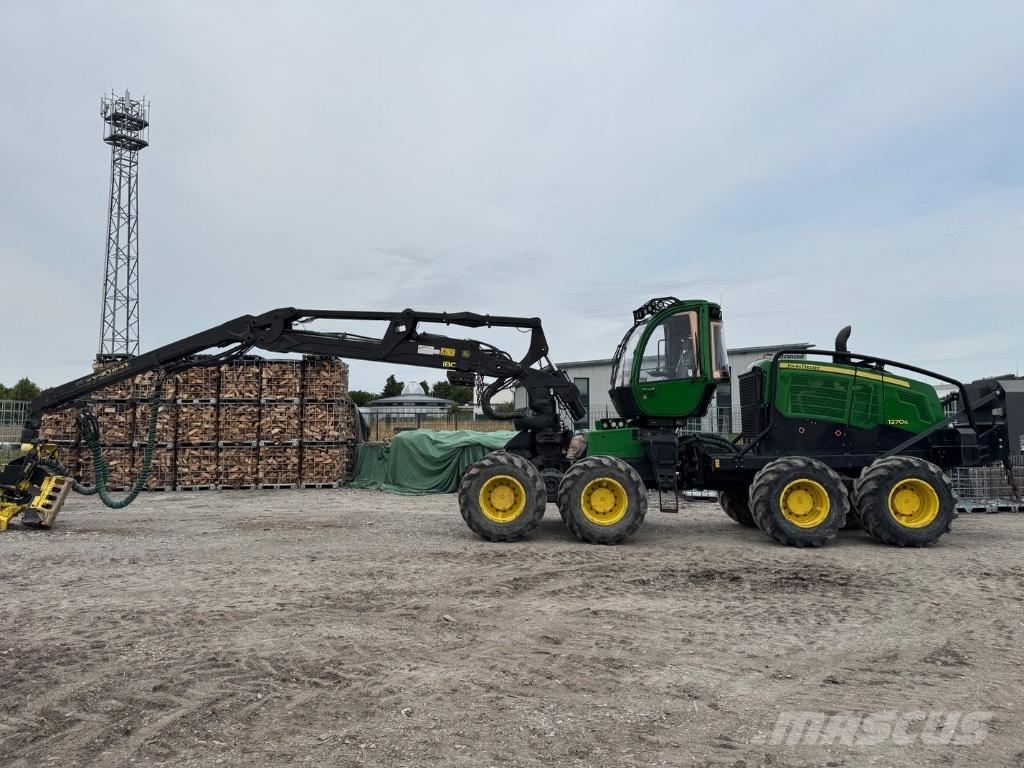 John Deere 1270 G Harvesterji