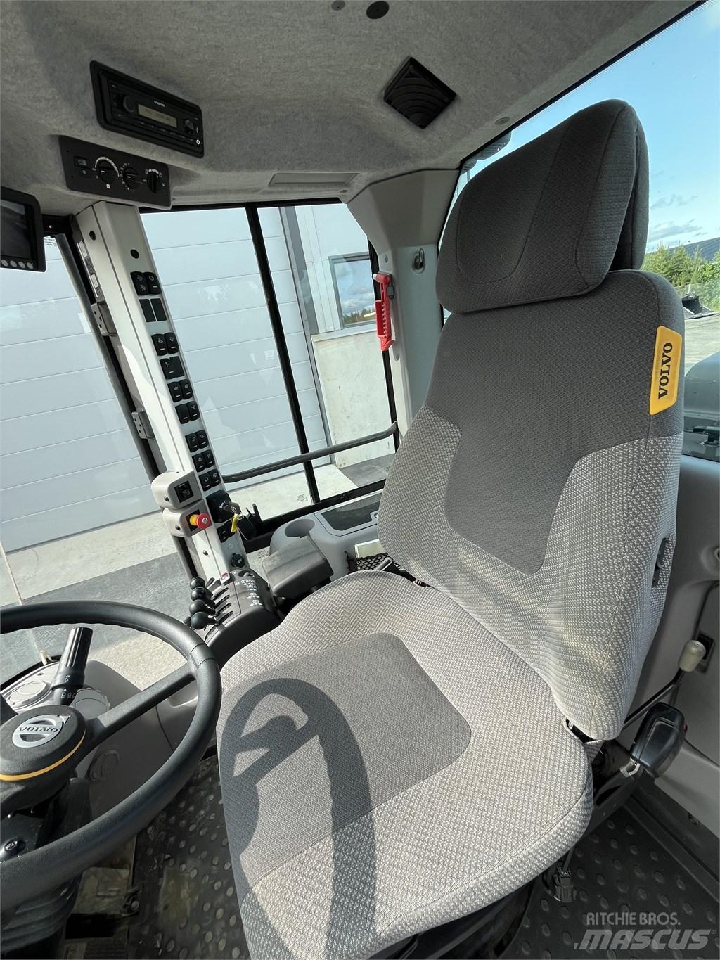Volvo L 60 H Kolesni nakladalci