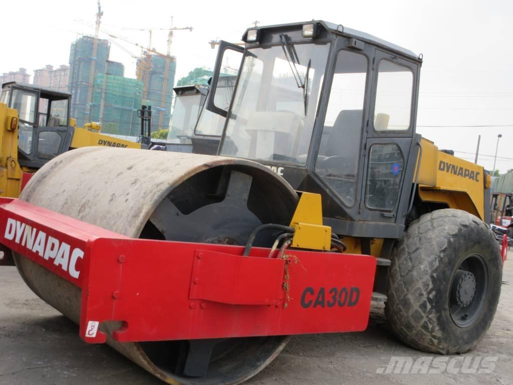 Dynapac CA 30 D Enojni valjarji