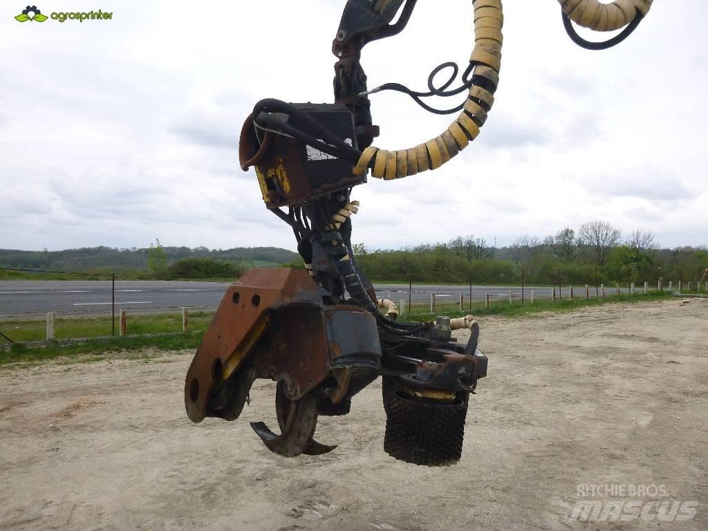 John Deere 1270 D Harvesterji