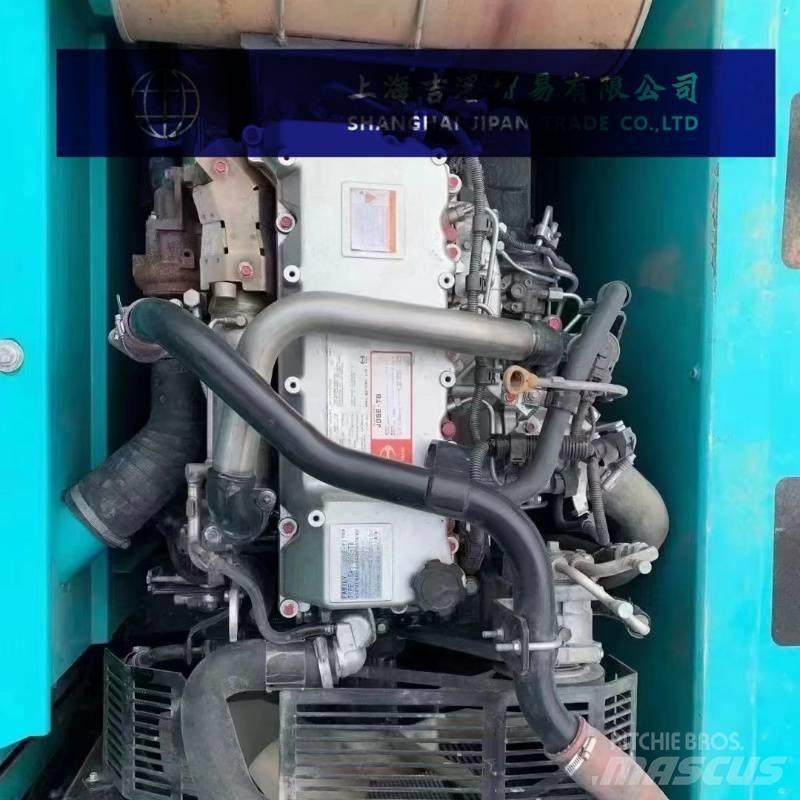 Kobelco 260 Bagri goseničarji