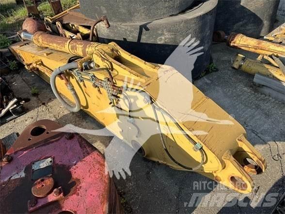 CAT 320C Drugo