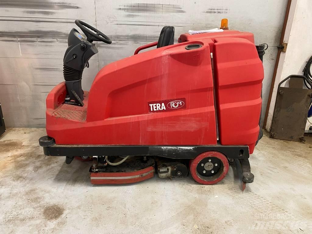 RCM Tera 1102 Stroji za ribanje in pomivanj tal