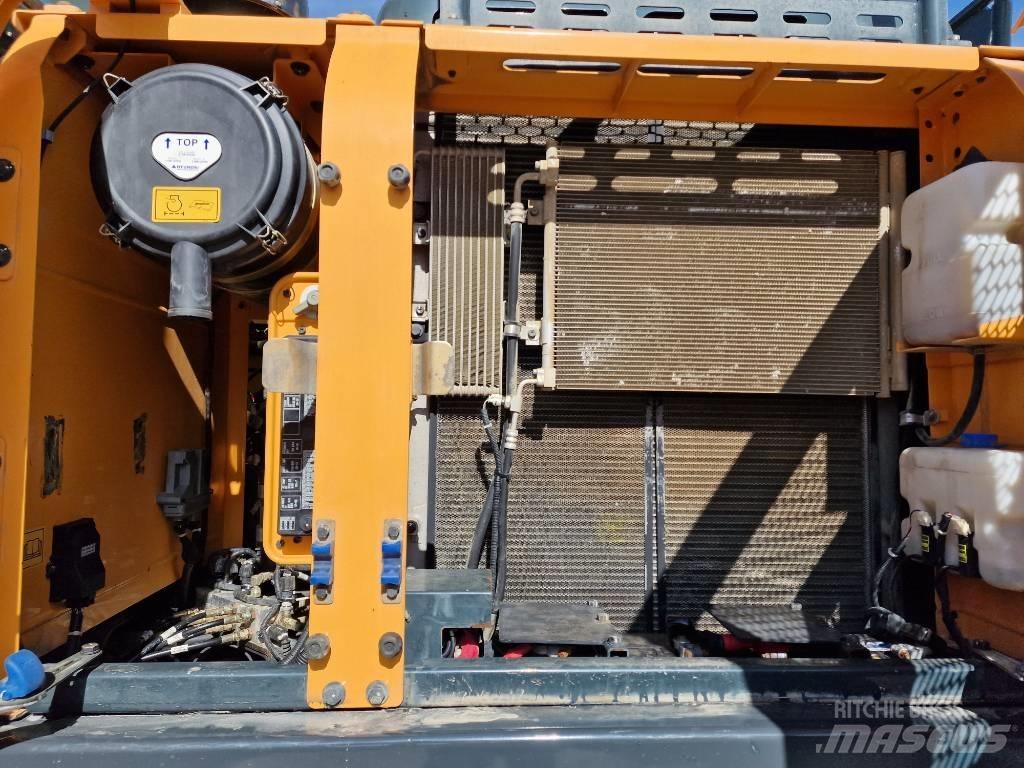 Hyundai HX 220 L Bagri goseničarji