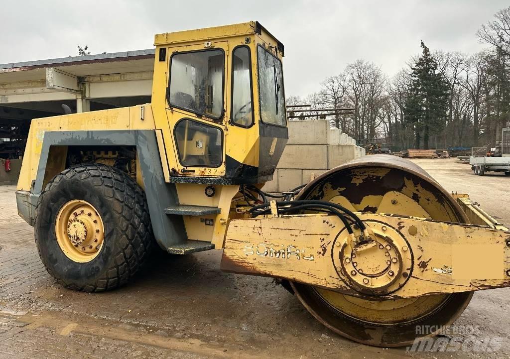 Bomag BW 213 D Enojni valjarji