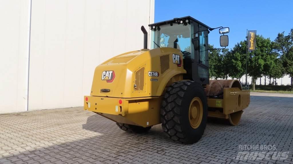 CAT CS 74 B Enojni valjarji