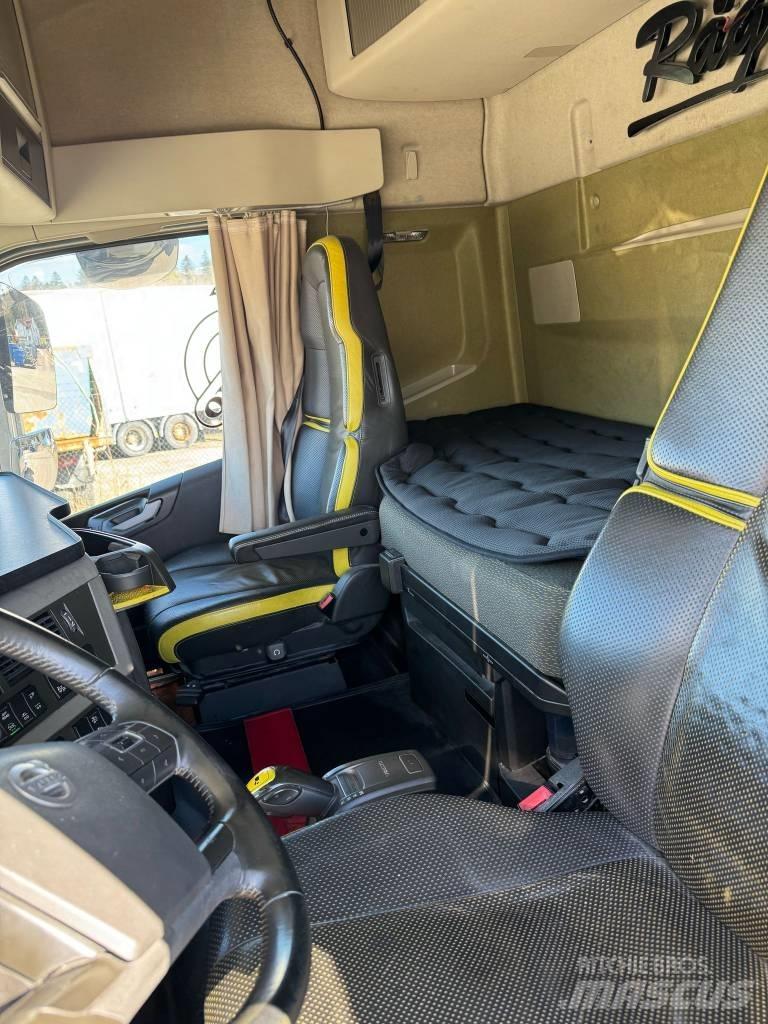 Volvo FH 16 750 Tovornjaki-šasije