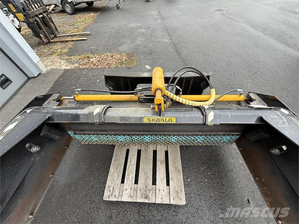 Skaala L19-30 Snežne deske in plugi