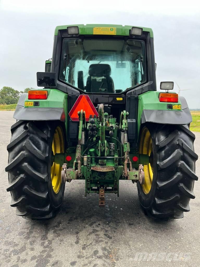 John Deere 6400 Traktorji