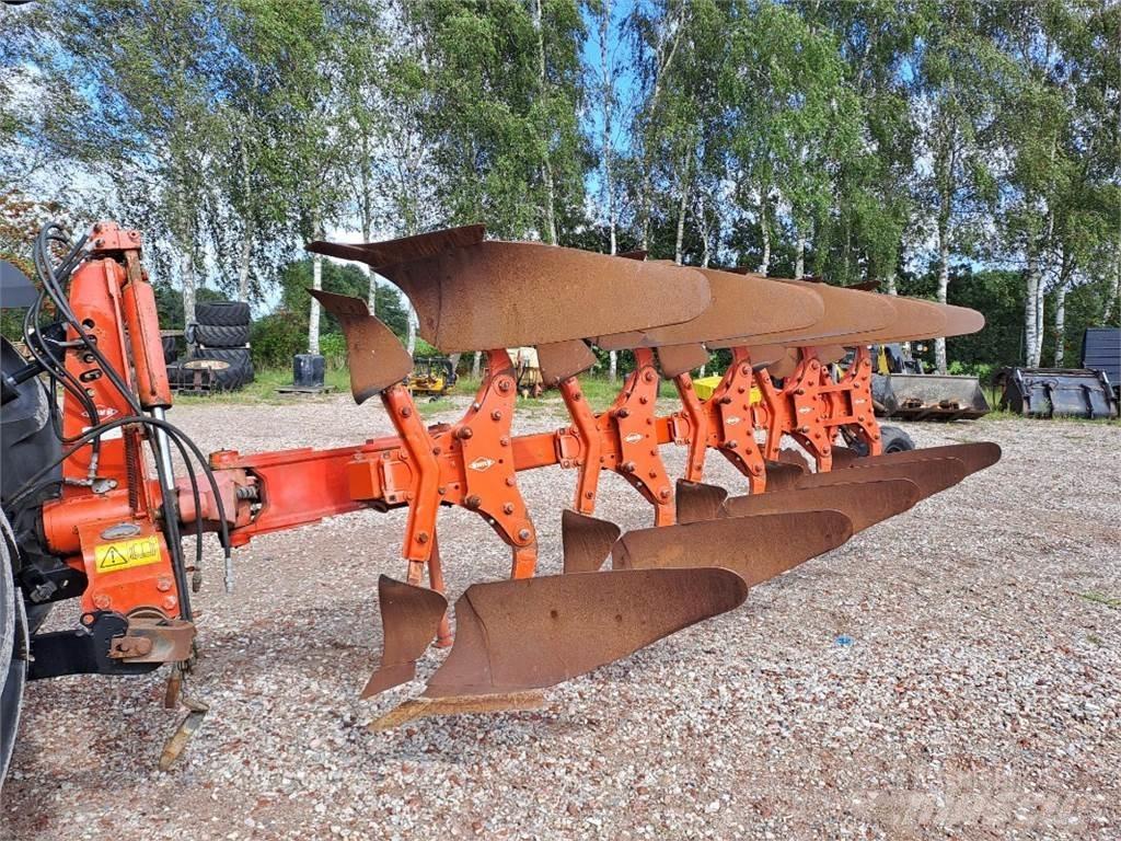 Kuhn VM 152 5T Plugi