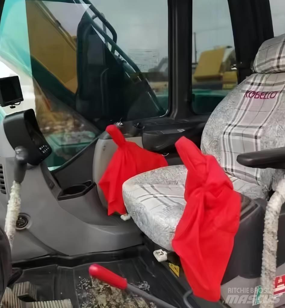Kobelco SK 210 Bagri goseničarji