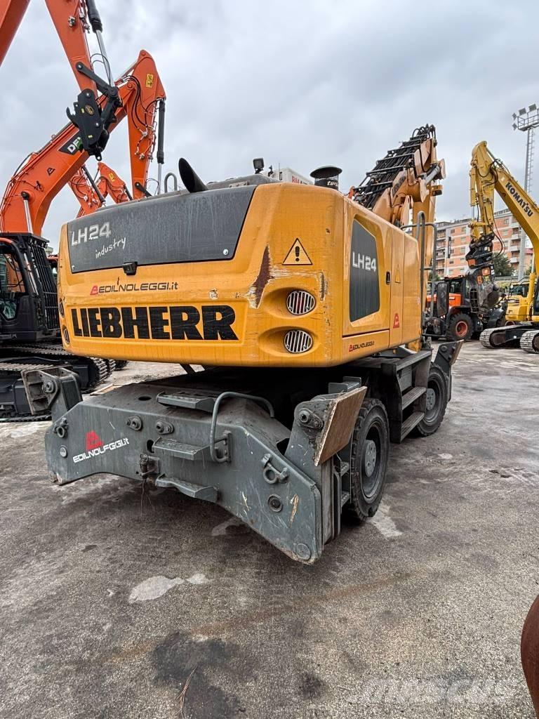 Liebherr LH 24 M Bagri za prekladanje primarnih/sekundarnih surovin