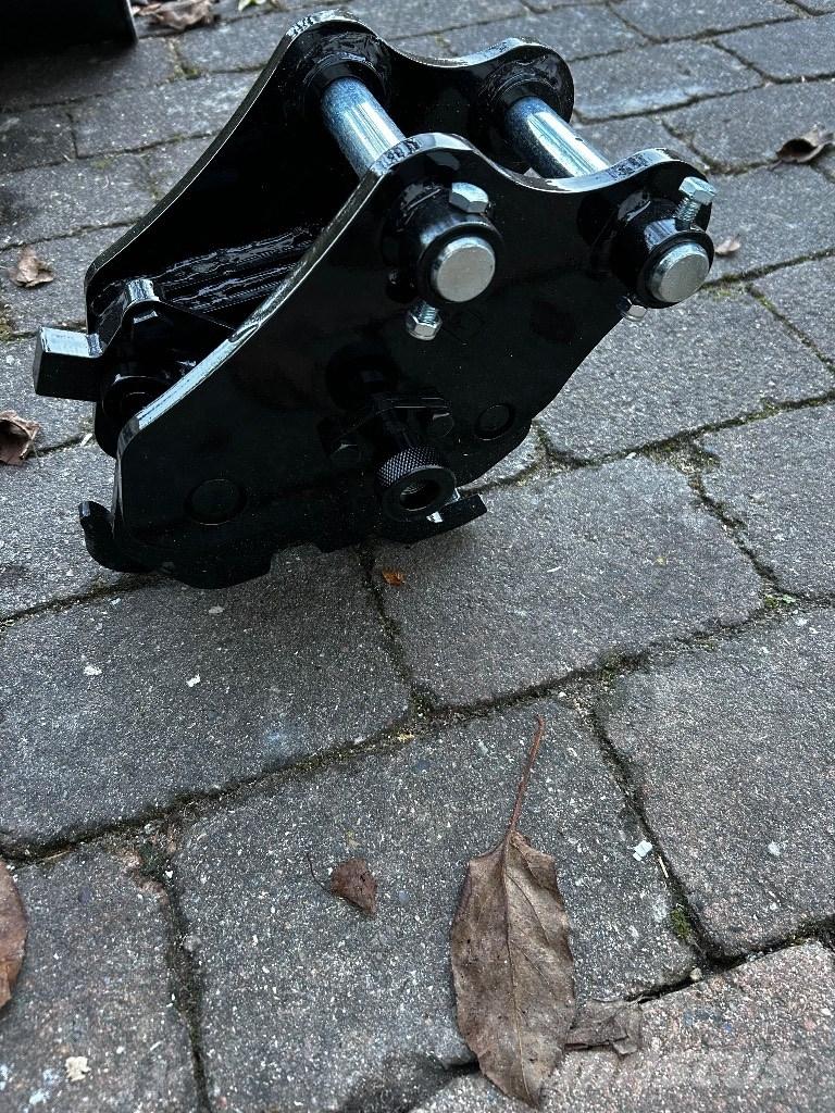 Rippa R319 Mini bagri <7t