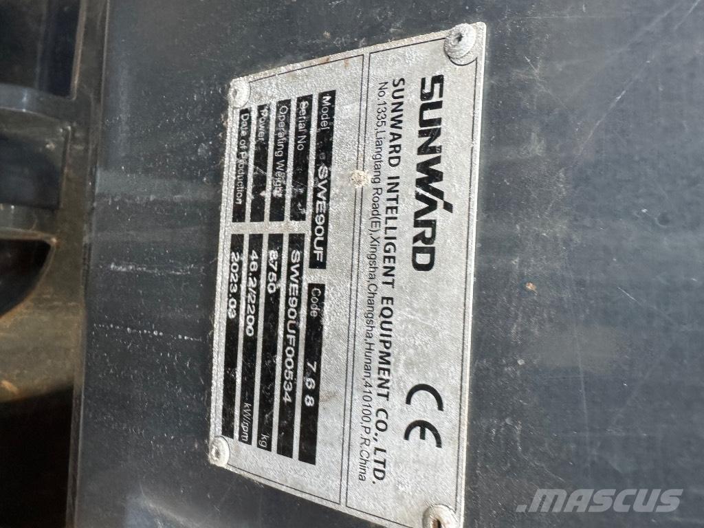 Sunward SWE90UF Midi bagri 7t – 12t