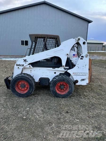 Bobcat S250 Skid steer mini nakladalci