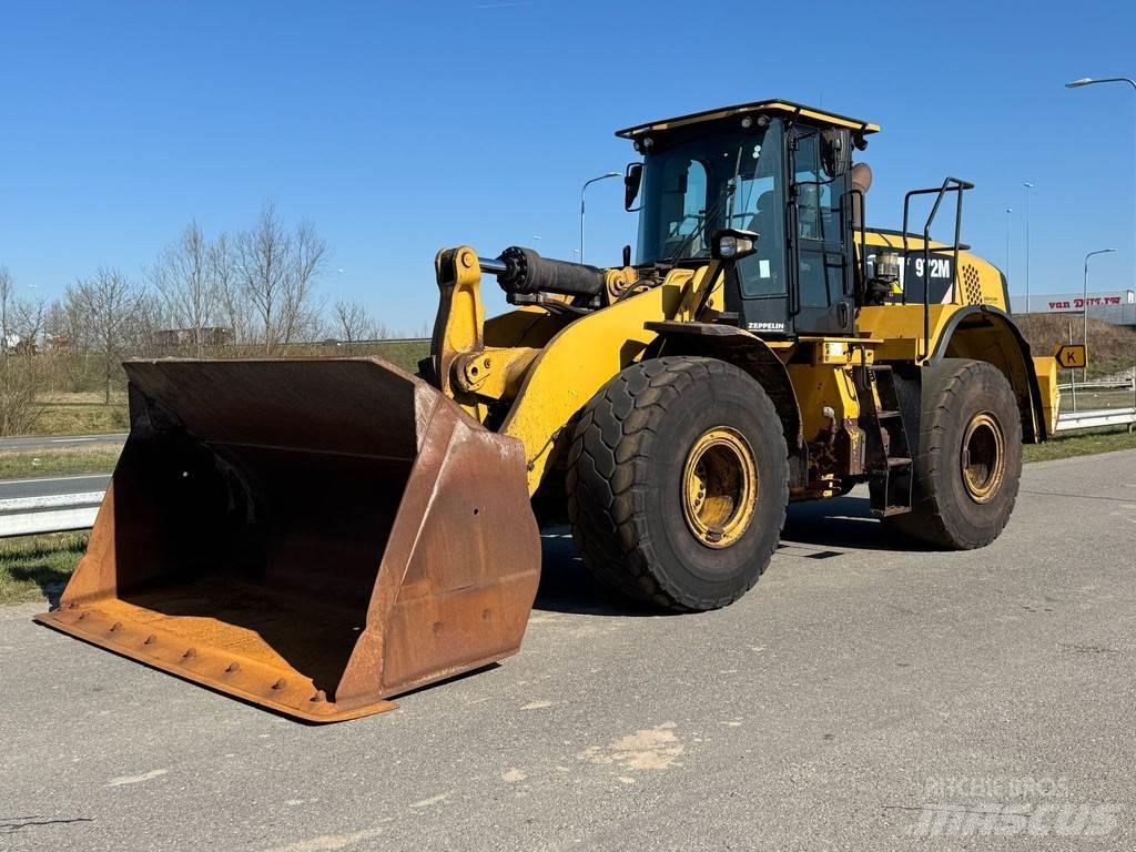 CAT 972M Kolesni nakladalci