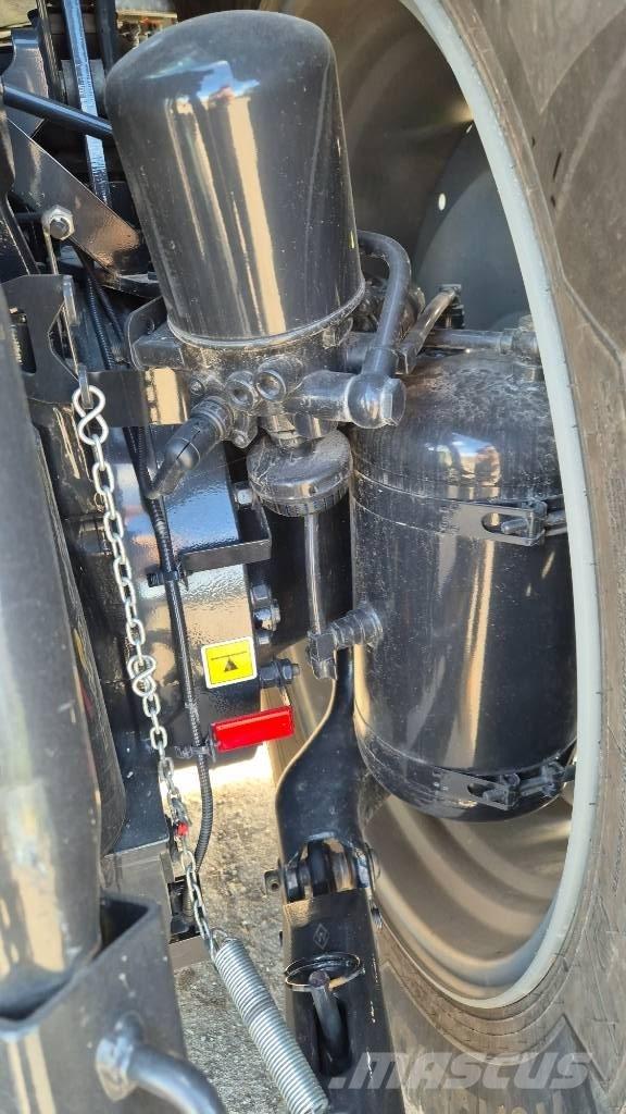 Deutz-Fahr 7250 TTV Traktorji