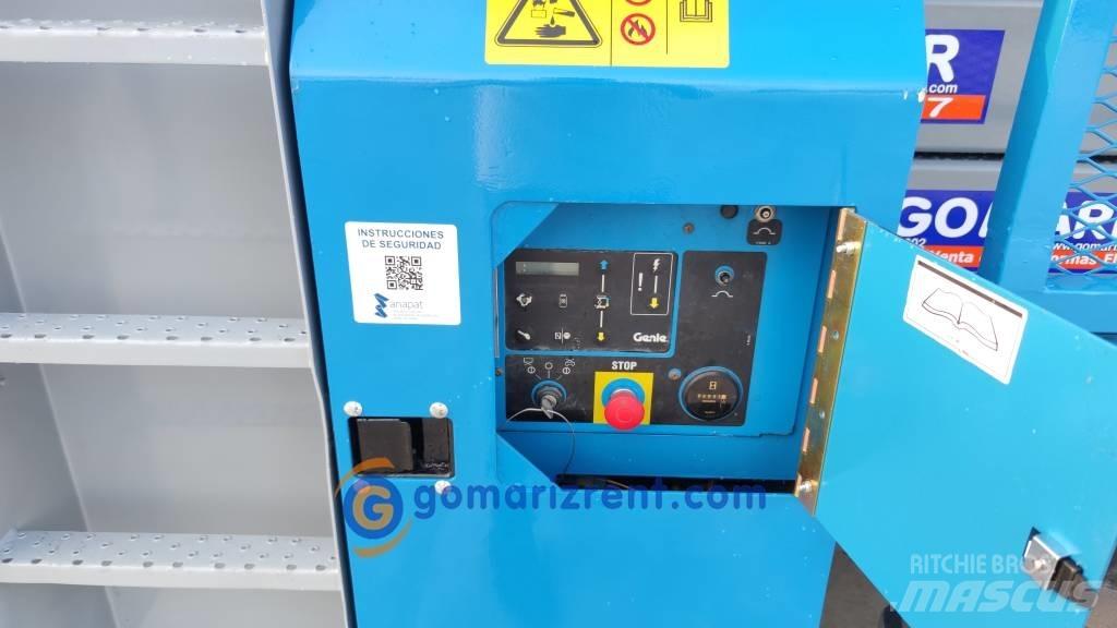Genie GS 4390 RT Škarjaste dvižne ploščadi