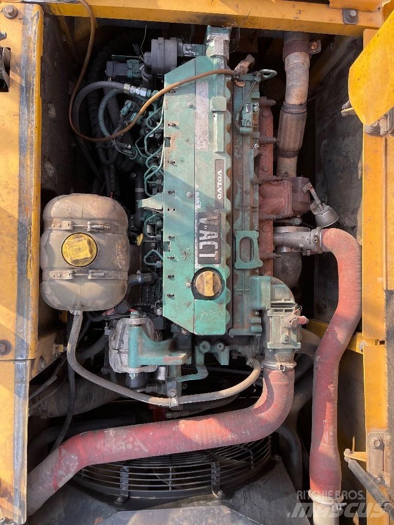 Volvo EC 210 C L Bagri goseničarji