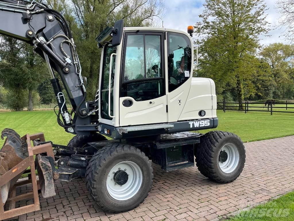 Terex Schaeff TW 95 Midi bagri 7t – 12t